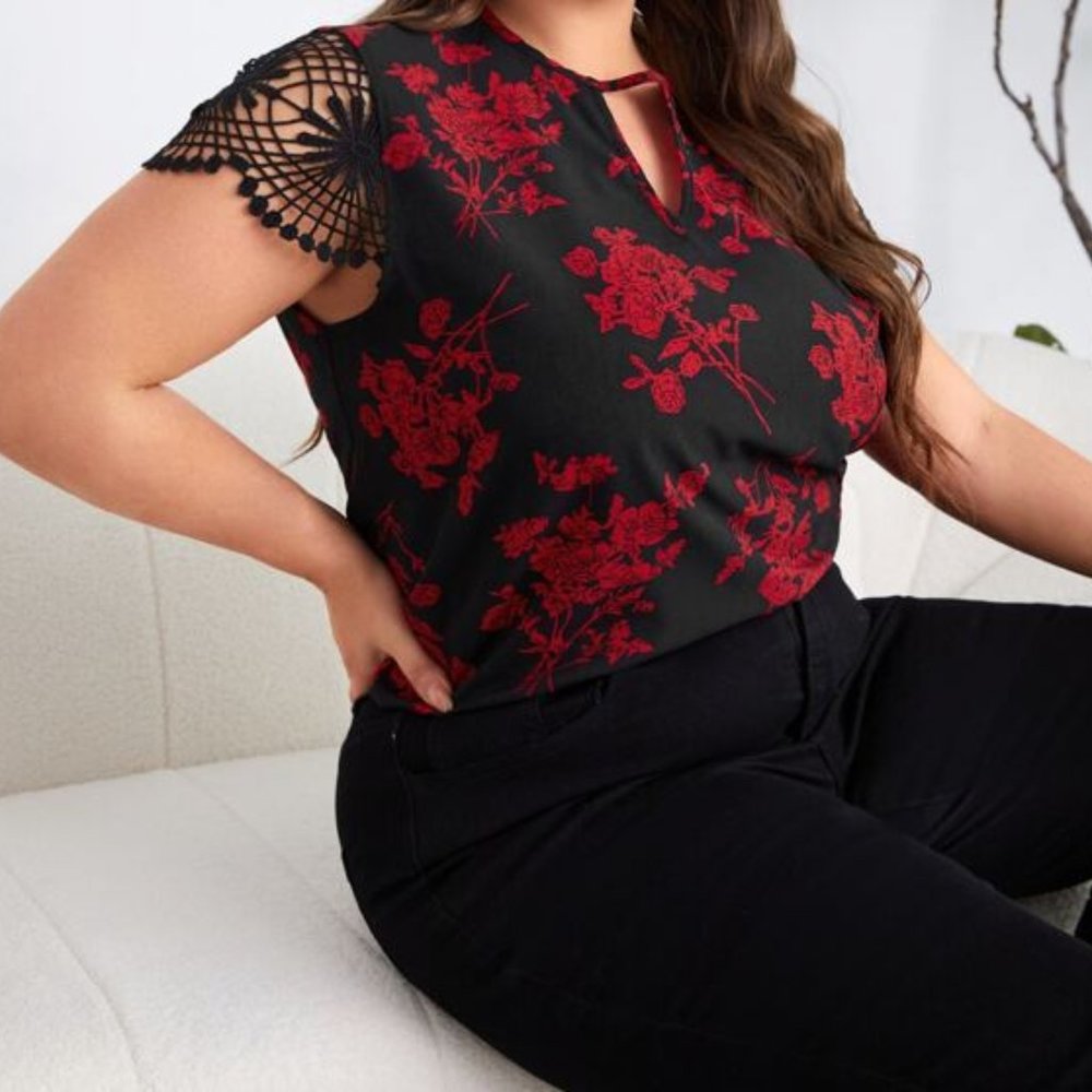NWT SHEIN Clasi Plus Keyhole Neck Lace Sleeve Floral Print Top 1X